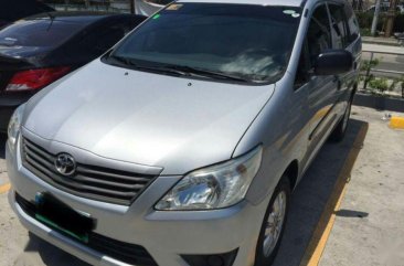 Selling 2nd Hand Toyota Innova 2013 Automatic Diesel at 43000 km in Manila