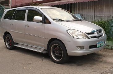 Selling 2nd Hand Toyota Innova 2006 in Alfonso Castañeda