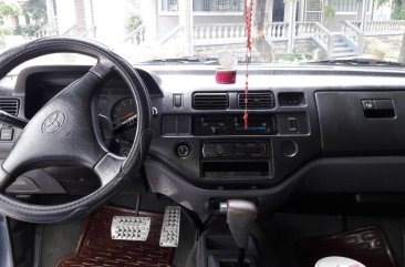 Selling Toyota Revo 1999 Automatic Gasoline in San Fernando