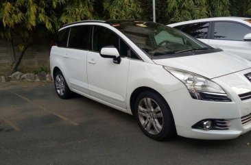 Selling 2nd Hand Peugeot 5008 in Makati