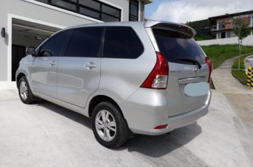 Selling Toyota Avanza 2012 Automatic Gasoline in Quezon City