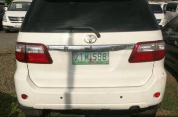 2nd Hand Toyota Fortuner 2009 at 72000 km for sale in Cainta