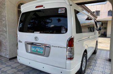 Selling Toyota Hiace 2011 Automatic Diesel in Quezon City