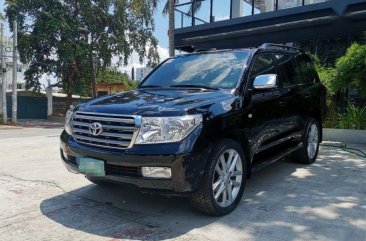 2nd Hand Toyota Land Cruiser 2012 Automatic Diesel for sale in Quezon City