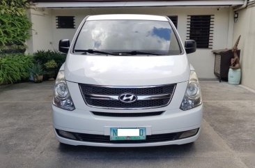 Sell 2nd Hand 2010 Hyundai Starex at 75244 km in Marikina