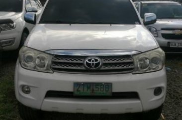 2nd Hand Toyota Fortuner 2009 at 72000 km for sale in Cainta