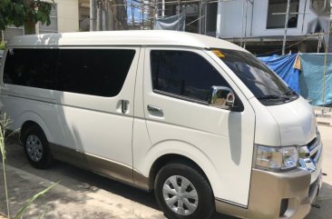 Sell Pearl White 2017 Toyota Hiace in Quezon City