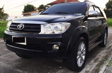 Selling Toyota Fortuner 2011 at 80000 km in Angeles