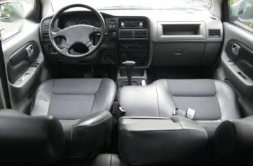 Selling Isuzu Crosswind 2005 at 130000 km in Cebu City