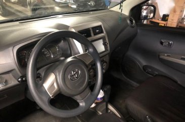 Selling Toyota Wigo 2017 Automatic Gasoline in Quezon City