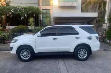 White Toyota Fortuner 2014 at 70000 km for sale in Cebu City