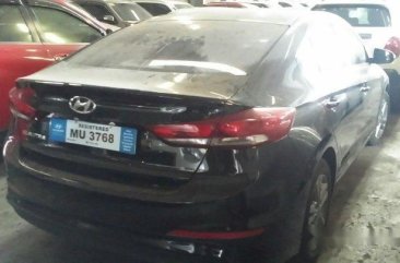 Selling Black Hyundai Elantra 2018 Automatic Gasoline at 8000 km in Makati