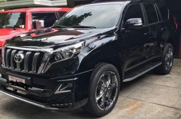 Selling Black Toyota Land Cruiser Prado 2016 Automatic Gasoline at 10000 km in Pasig