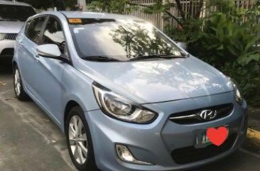 Selling Hyundai Accent 2013 Hatchback in Quezon City 