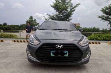 Selling Black Hyundai Accent 2013 Manual Gasoline in Manila