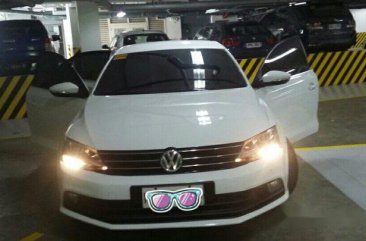 Sell White 2016 Volkswagen Jetta in Muntinlupa