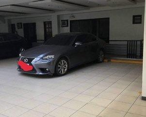 Selling Lexus Is 350 2015 Automatic Gasoline 
