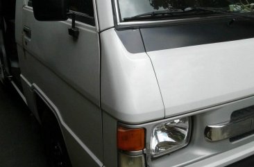 Mitsubishi L300 2010 Van for sale in Binangonan