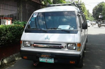 Mitsubishi L300 2010 Van for sale in Binangonan