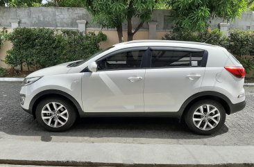 Sell White 2014 Kia Sportage at 35000 km in Quezon City 