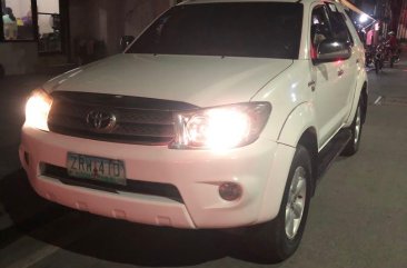 Toyota Fortuner 2009 for sale in Mandaluyong 