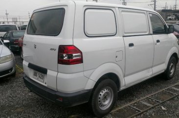 Selling 2015 Suzuki Apv Van in Cainta