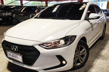 White Hyundai Elantra 2016 Automatic for sale in Quezon City