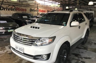 Pearl White 2015 Toyota Fortuner Diesel Automatic for sale in Quezon City