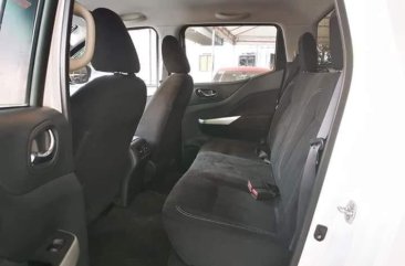 2016 Nissan Np300 Manual Diesel for sale 