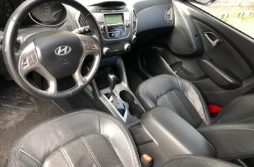 Sell 2011 Hyundai Tucson in Pasig 