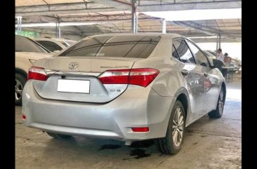 Sell 2015 Toyota Corolla Altis Sedan Automatic Gasoline at 45000 km 