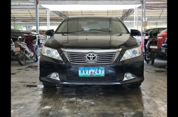 Selling 2013 Toyota Camry Sedan for sale in Makati 