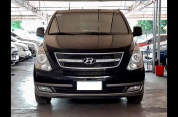  Hyundai Starex 2010 Van at 93000 km for sale in Makati 
