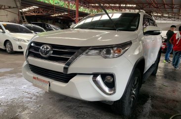 Selling White Toyota Fortuner 2017 in Quezon City