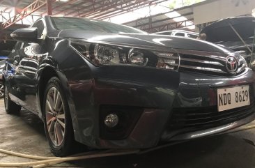 Selling Grey Toyota Corolla Altis 2016 in Quezon City 