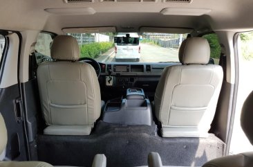 Pearlwhite Toyota Grandia 2012 for sale in Makati 