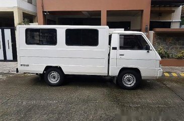 White Mitsubishi L300 2017 Manual Diesel for sale 