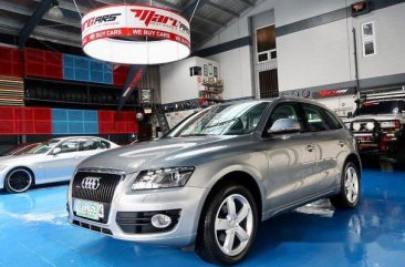 Selling Silver Audi Q5 2009 Automatic Gasoline 