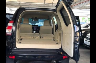 Selling Toyota Land Cruiser Prado 2017 Automatic Gasoline at 42000 km 