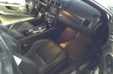 Black Jaguar Xkr 2015 at 2000 km for sale 