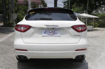 Selling White Maserati Levante 2017 in Quezon City 