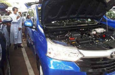 Selling Blue Toyota Avanza 2016 in Marikina