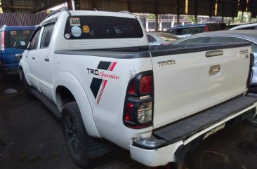 White Toyota Hilux 2015 Manual Diesel for sale 