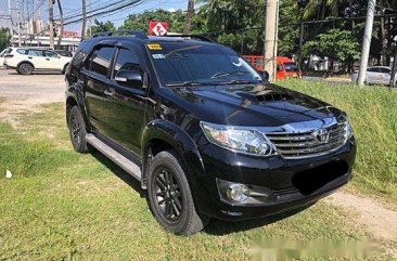 Black Toyota Fortuner 2015 at 37000 km for sale 