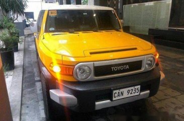 Selling Yellow Toyota Fj Cruiser 2019 Automatic Diesel at 7000 km 