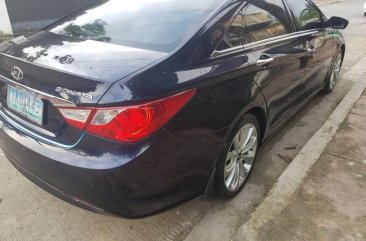 Blue Hyundai Sonata 2011 Sedan at 47000 km for sale