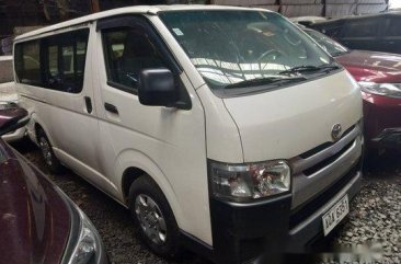 White Toyota Hiace 2015 at 175000 km for sale