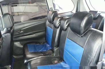 Sell Silver 2018 Toyota Avanza in Cainta 