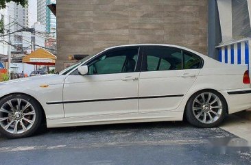 White Bmw 316i 2002 at 94000 km for sale