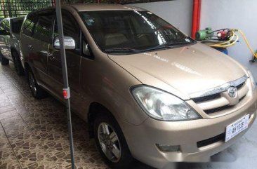 Selling Toyota Innova 2005 Automatic Gasoline